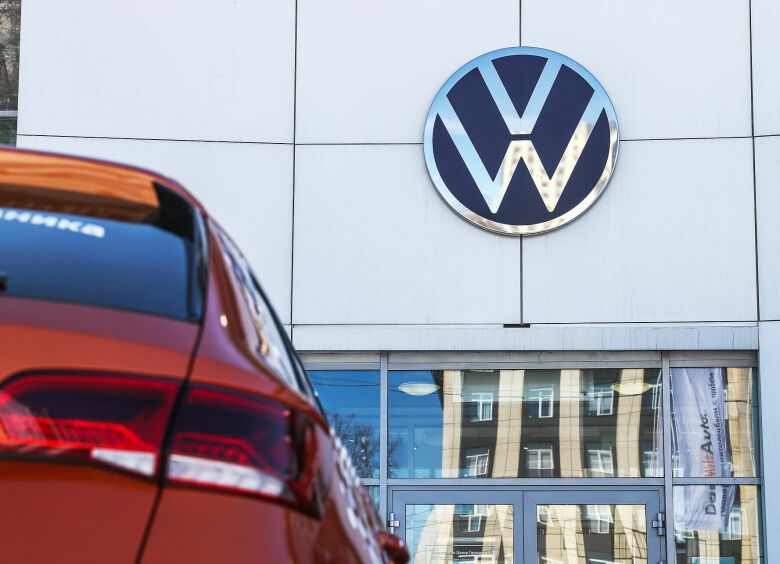 Изображение Volkswagen объявил войну параллельному импорту автомобилей в Россию