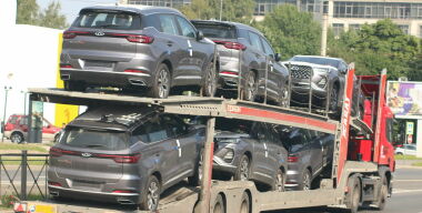 Российский авторынок в начале 2023 рухнет на 40%