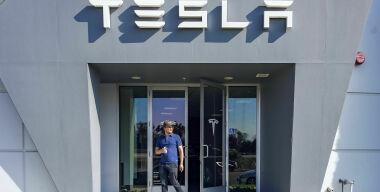 Tesla отобрала у Toyota звание самого дорогого автобренда в мире