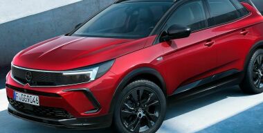 «Опель» опять возвращается в Россию, хотя и не уходил