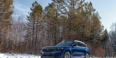 В России стартовали продажи китайского гибридного кроссовера Voyah Free