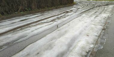 Как заставить коммунальщиков заплатить за ДТП из-за льда на дороге