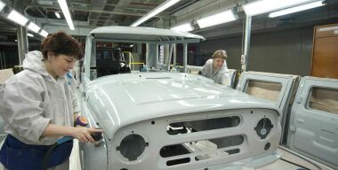 Внедорожники УАЗ вновь получат дизельный двигатель и «автомат»