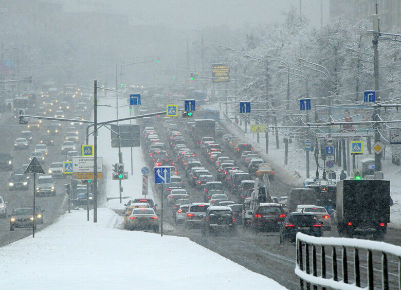 Изображение В городе зима: как выйти из автомобиля и не испачкать штаны