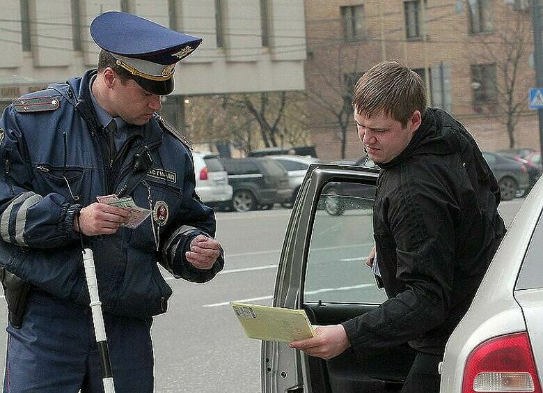 Изображение Каких вопросов инспектора ГИБДД больше всего боятся водители