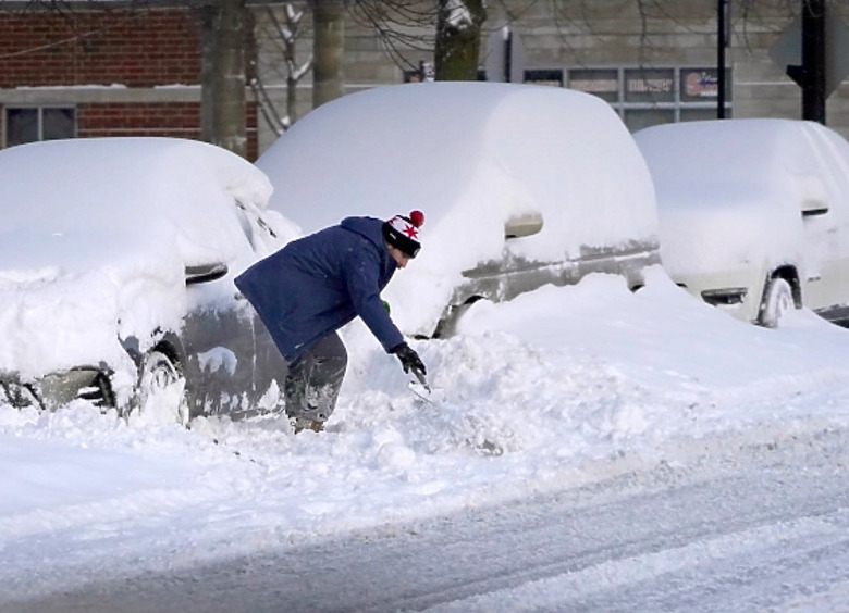 Изображение Что делать, если коммунальщики закопали ваше авто в снегу на парковке