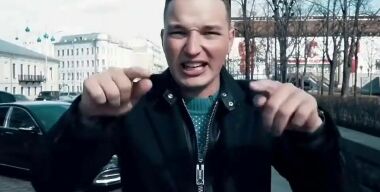 Скандально известного блогера Эдварда Била выпустили из колонии