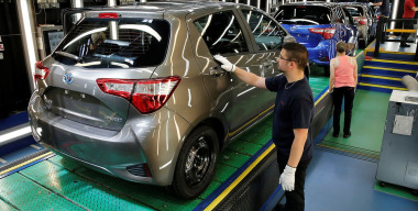Потеряв сотни миллионов долларов в России, Toyota все равно ставит рекорды