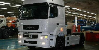 В конце осени КамАЗ снизил производство более чем на 8%