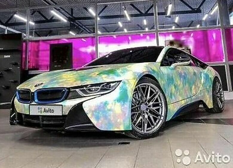 Изображение Элджей избавляется от BMW i8, «лишившей» его водительских «прав»