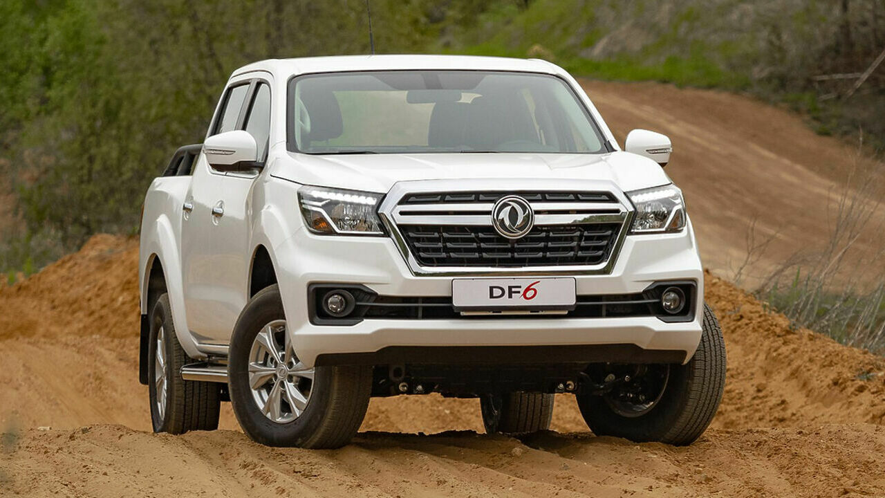 Dongfeng df6 vs Changan Rich