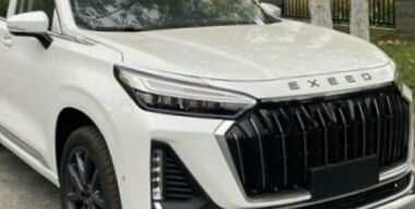 Первые подробности об обновленном кроссовере Exeed VX