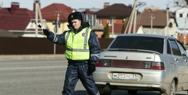 Как ГИБДД нарушает собственный регламент, устраивая заторы ради проверки документов