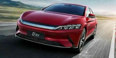 Китайская BYD обошла американскую Tesla по продажам