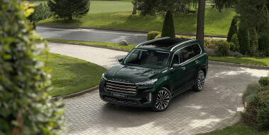 Китайцы открыли продажу в России «президентского» Exeed VX