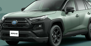 Toyota показала «внедорожную» версию кроссовера RAV4