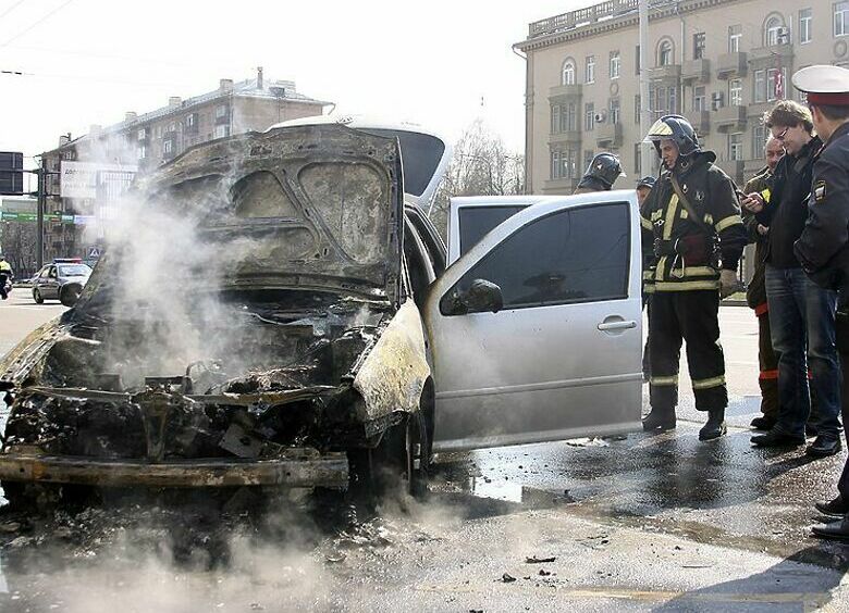 Изображение Какой на самом деле срок годности у автомобильного огнетушителя