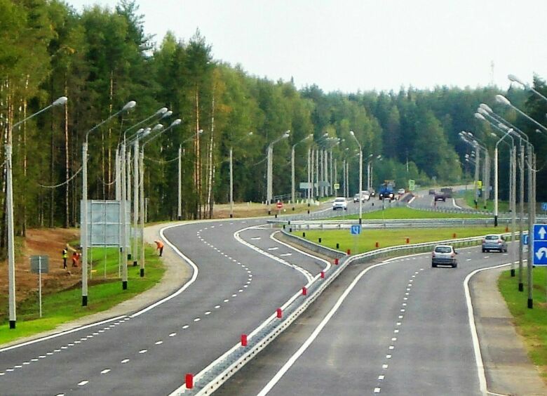 Изображение Правительство поднимет максимальную скорость на российских дорогах до 150 км/ч