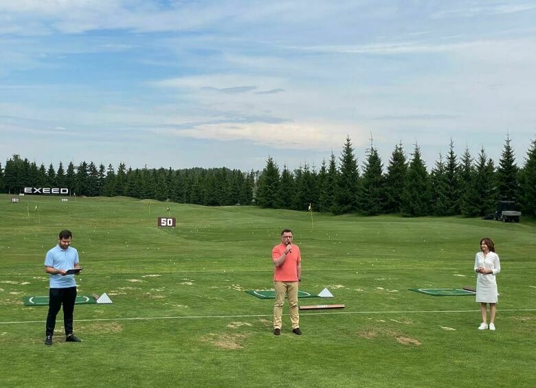 Изображение Премиальяная китайская марка Exeed научит россиян играть в гольф