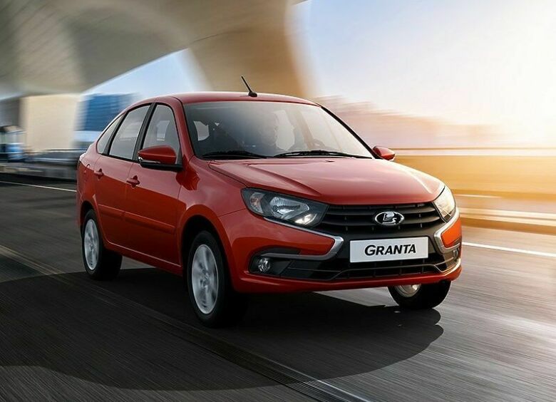 Изображение АВТОВАЗ начал сборку LADA Granta с подушками безопасности