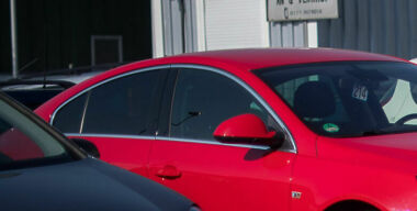 Продажи новых легковушек в России рухнули ниже плинтуса