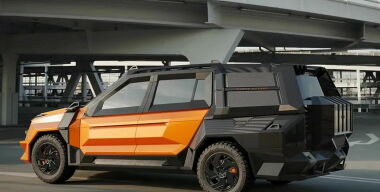 Латвийцы представили зверский внедорожник на базе Mercedes-Maybach