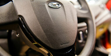 АВТОВАЗ назвал цену LADA Granta с подушками безопасности