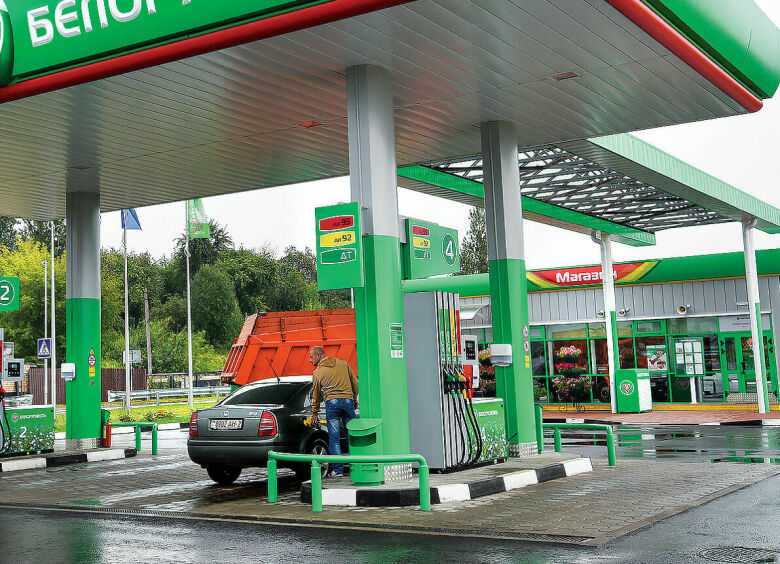 Изображение Литовцам все сложнее заправляться дешевым белорусским топливом