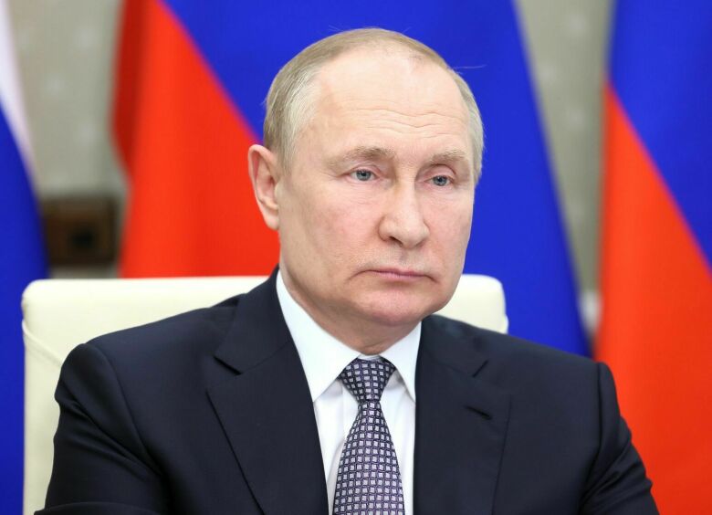 Изображение Итоги недели: Путин пообещал завалить Россию «китайцами», а МВД — справиться с угонщиками