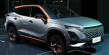 Два кроссовера и седан: в Россию приходит новая марка Omoda