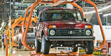 На АВТОВАЗе не хватает запчастей для выпуска LADA Niva