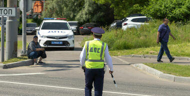 Дорога к морю: как сделать машину незаметной для ГИБДД