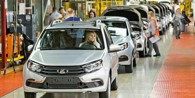 Власти заявили, что выпускать автомобили без ABS будут совсем недолго