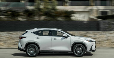 У новых кроссоверов Lexus NX оказались плохо сварены кузова