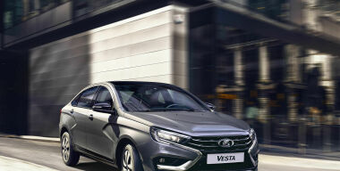 К дилерам отправили первую партию новейших LADA Vesta NG