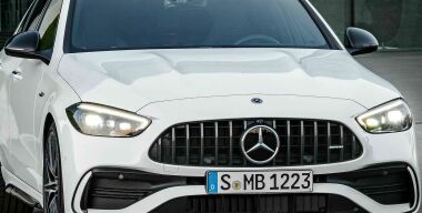 Новый Mercedes-Benz C-класса лишили двух цилиндров, но наклеили шильдик AMG