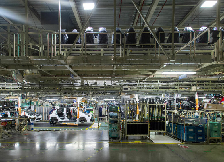 Изображение Toyota сокращает производство автомобилей по всему миру