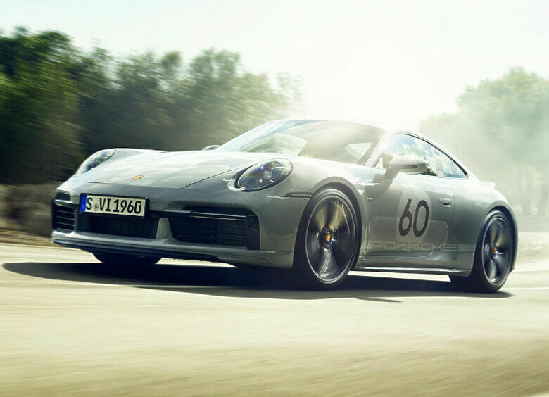 Изображение Porsche играет на чувствах, представляя модель 911 Sport Classic