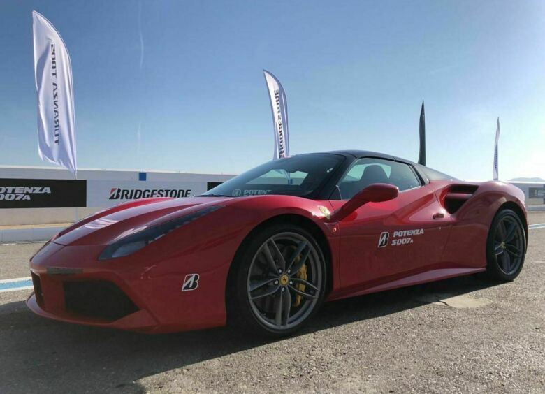 Изображение У тысяч суперкаров Ferrari выявлены серьезные проблемы с тормозами