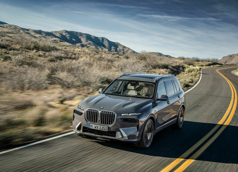 Изображение BMW до неузнаваемости изменила дизайн кроссовера X7