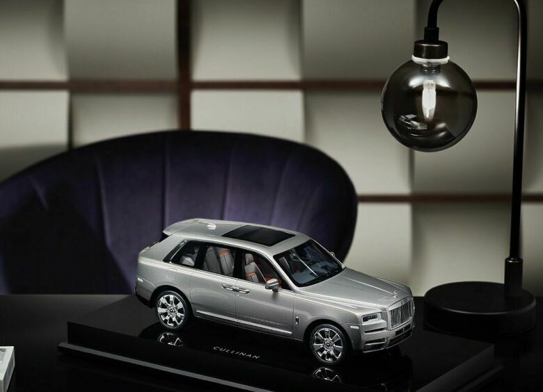 Изображение Вместо настоящих Rolls-Royce российские дилеры теперь торгуют игрушечными