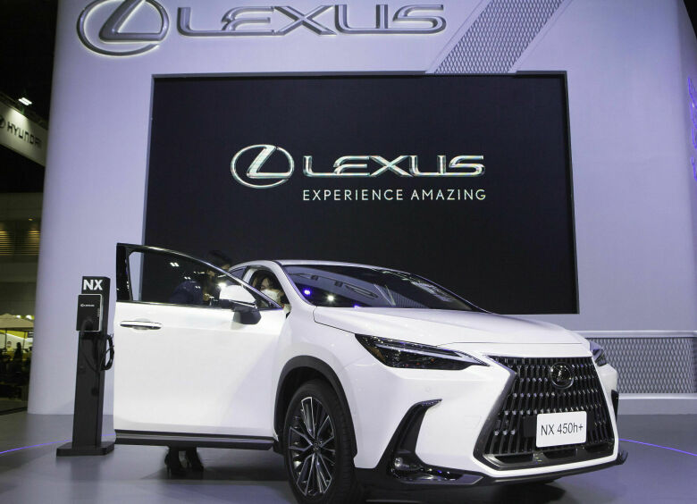 Изображение Японские власти запретили импорт в Россию автомобилей Lexus и Infiniti