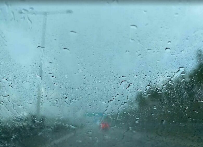 Изображение Осторожно: «Антидождь», или Чем «волшебная» жидкость грозит водителю