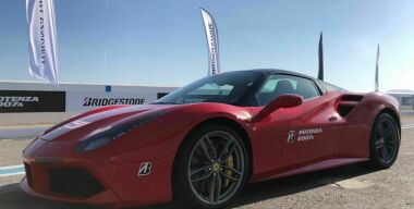 У тысяч суперкаров Ferrari выявлены серьезные проблемы с тормозами