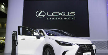 Японские власти запретили импорт в Россию автомобилей Lexus и Infiniti