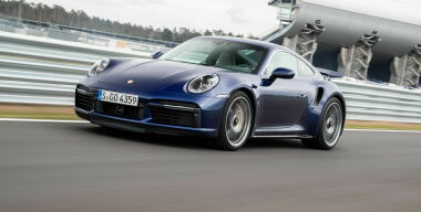 Porsche 911 возжелал стать электрокаром