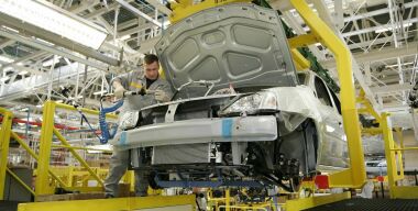 Человейники вместо машин: столичные власти отказались возвращать завод Renault французам