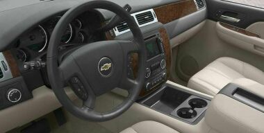 Chevrolet и Cadillac отзывают в России более 11 000 небезопасных автомобилей