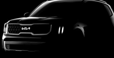В сети появились первые тизеры обновленного кроссовера Kia Telluride