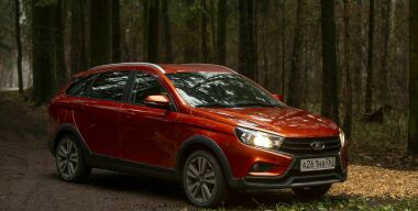 Дилеры LADA: никакого дефицита автомобилей с АКП нет